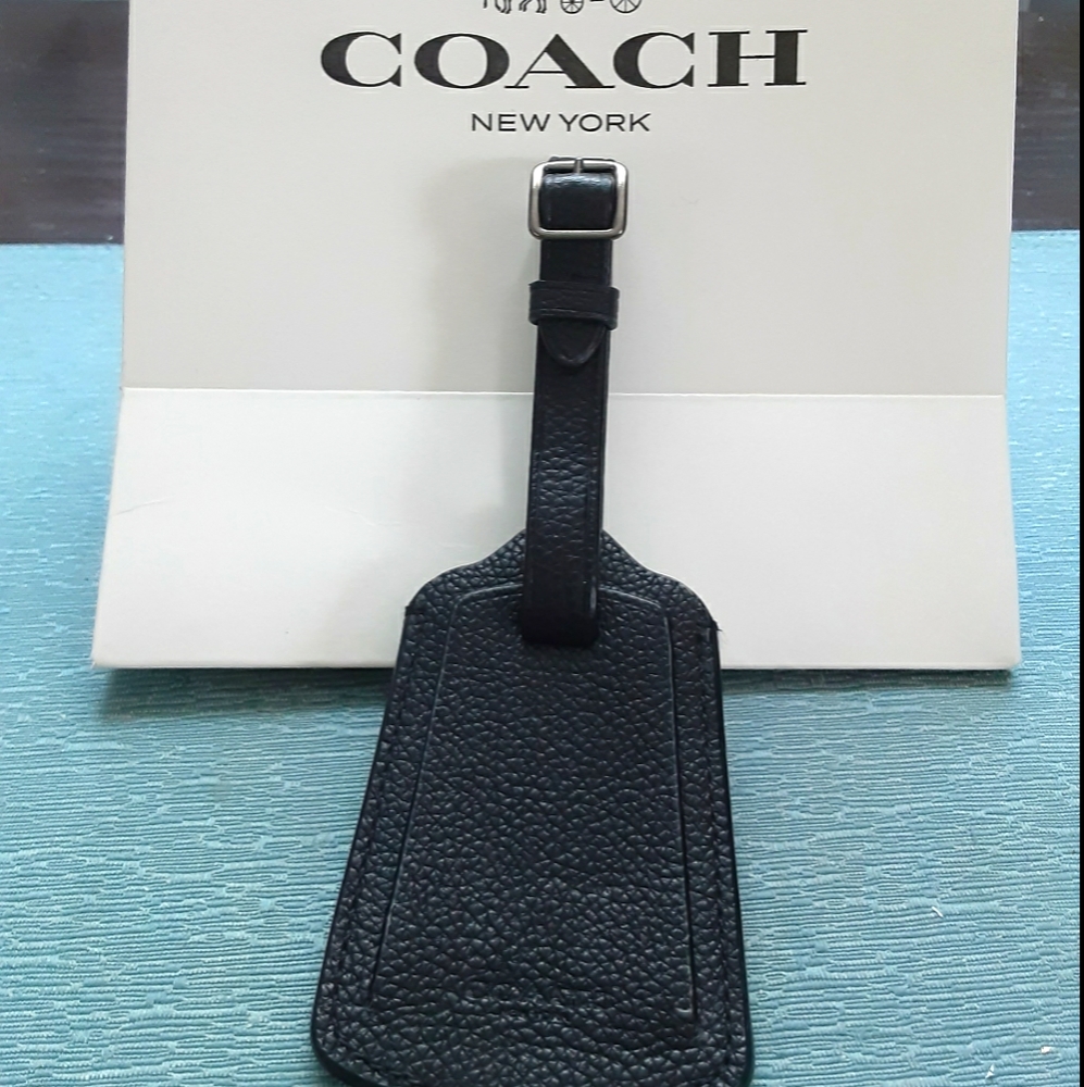 Coach luggage tag with Coach gift box